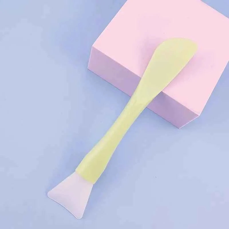 Silicone Mask Applicator Brush: Transform Your Skincare Routine