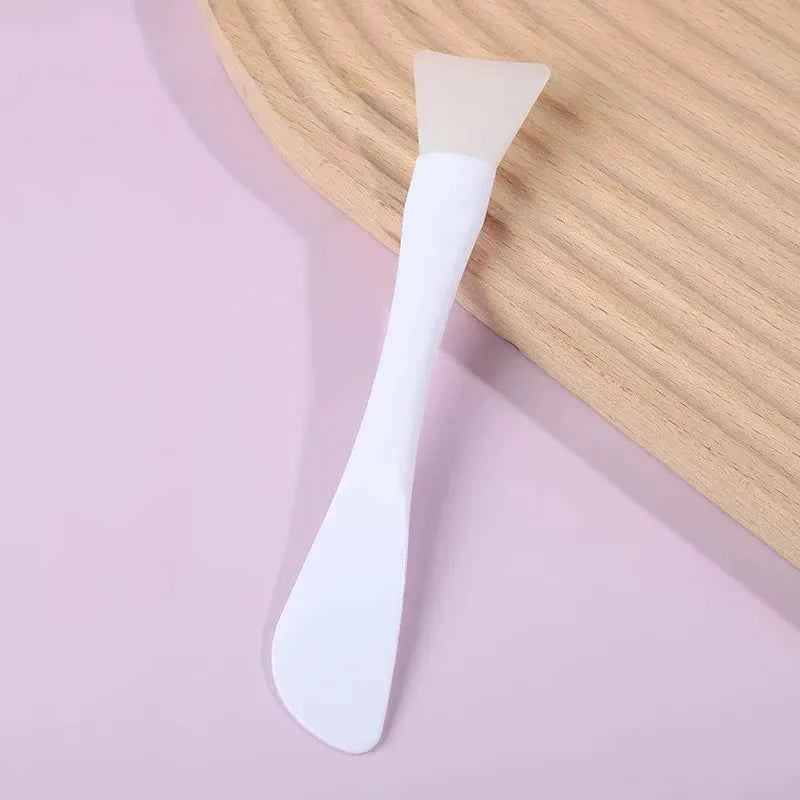 Silicone Mask Applicator Brush: Transform Your Skincare Routine