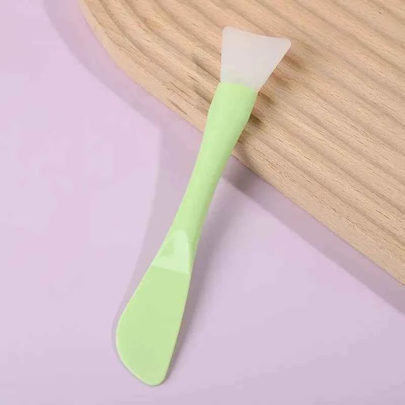 Silicone Mask Applicator Brush: Transform Your Skincare Routine